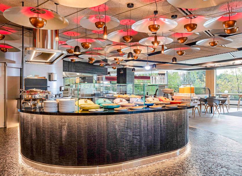 Buffet Photo