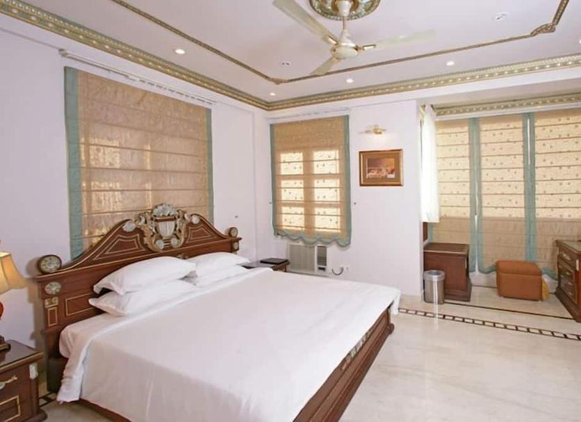 Bedroom Photo
