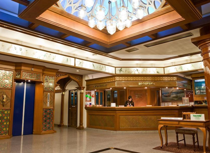 Front desk Photo