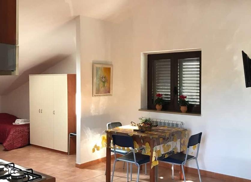 Dining room Photo