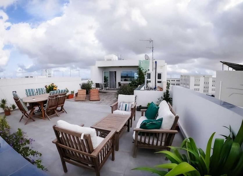 Balcony Photo