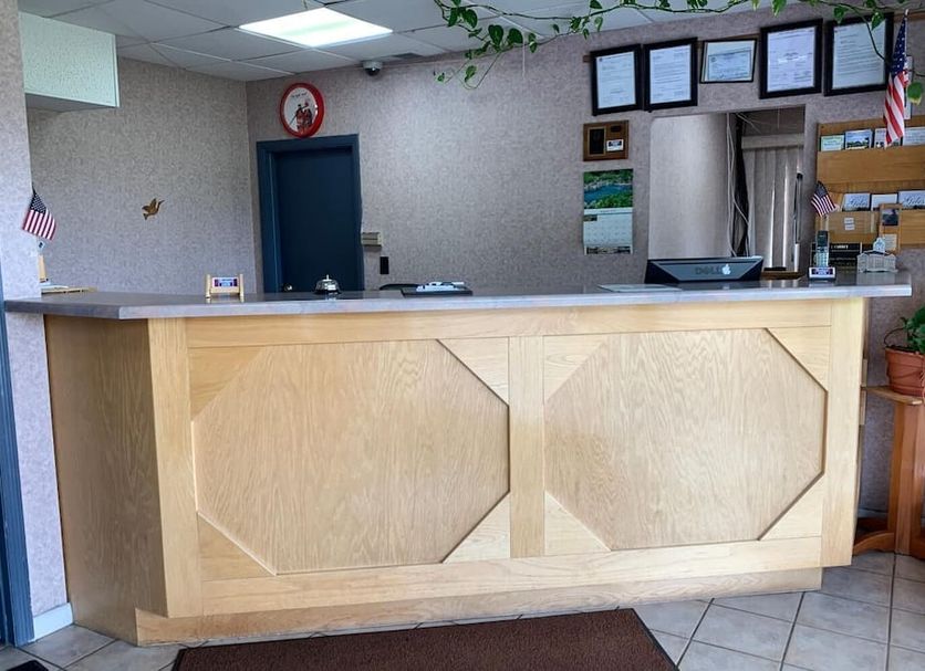 Front desk Photo