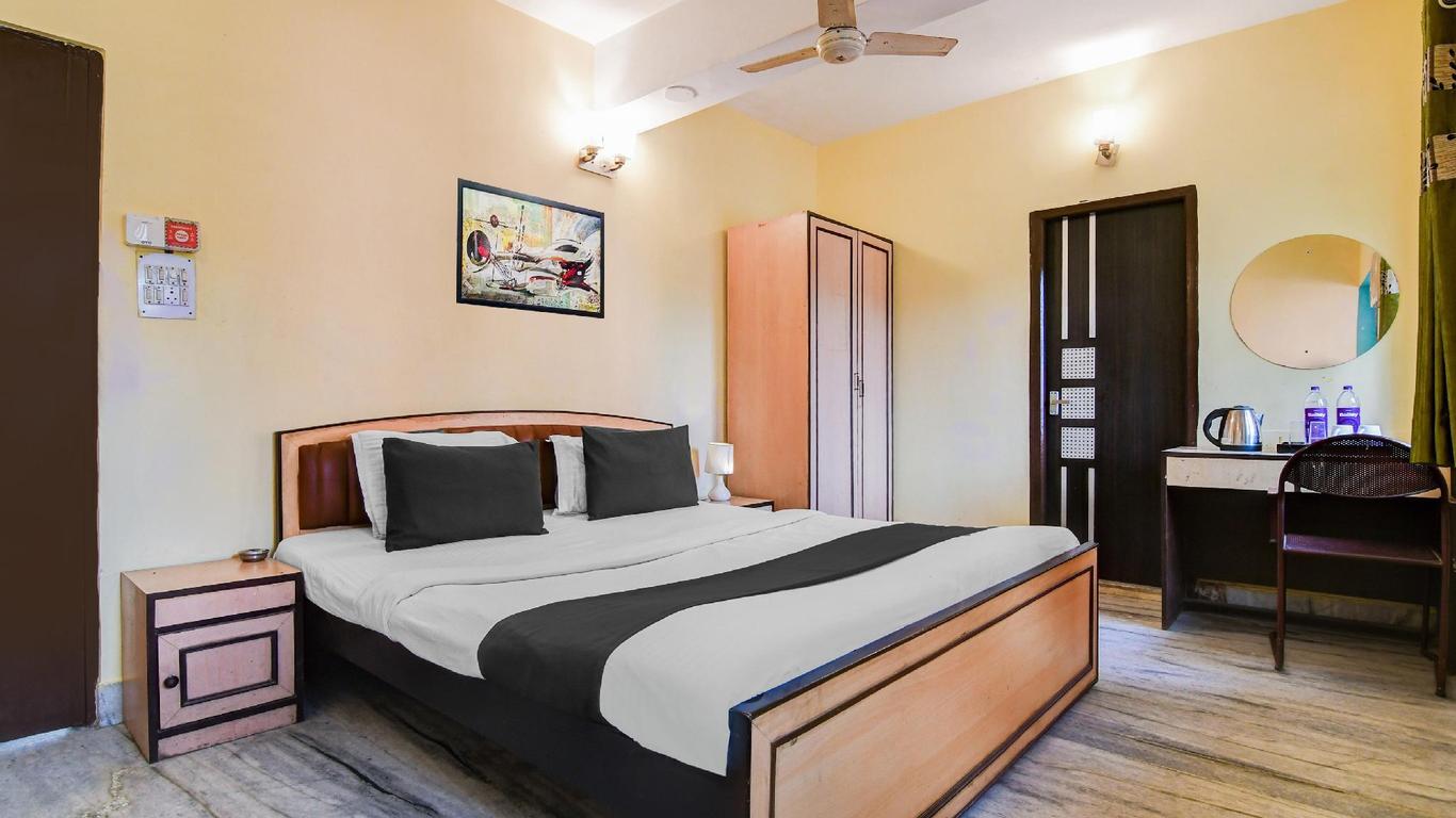 Alipore Guest House