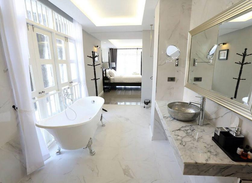 Bathroom Photo