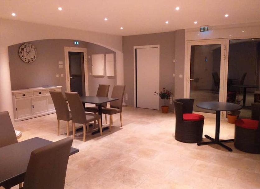 Dining room Photo