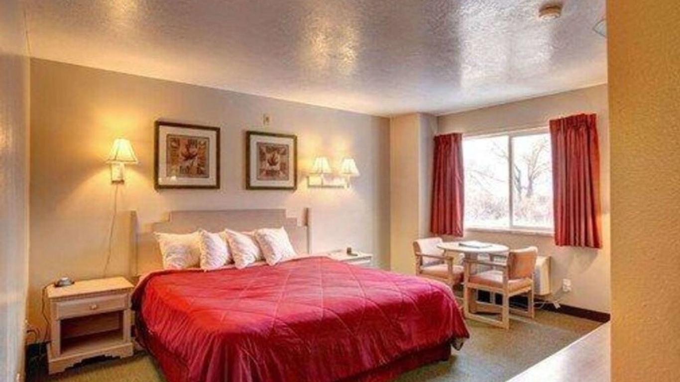 Cathedral Valley Inn