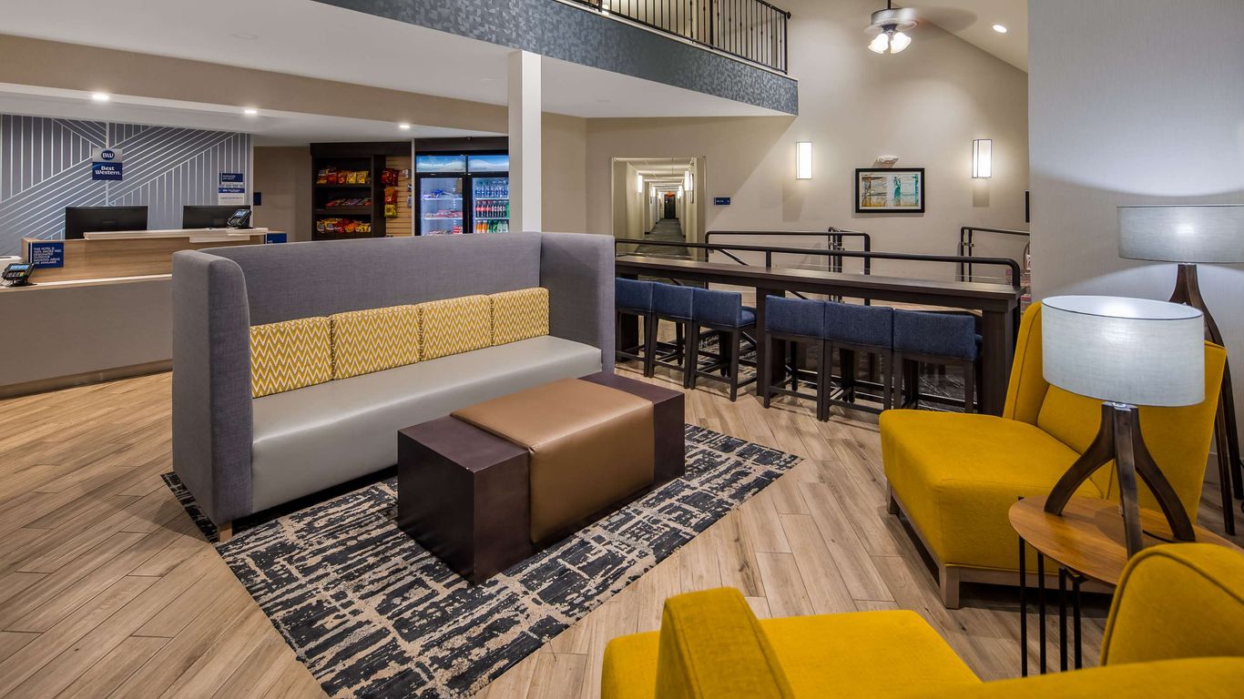 Best Western Hampshire Inn & Suites from $79. Seabrook Hotel Deals &  Reviews - KAYAK