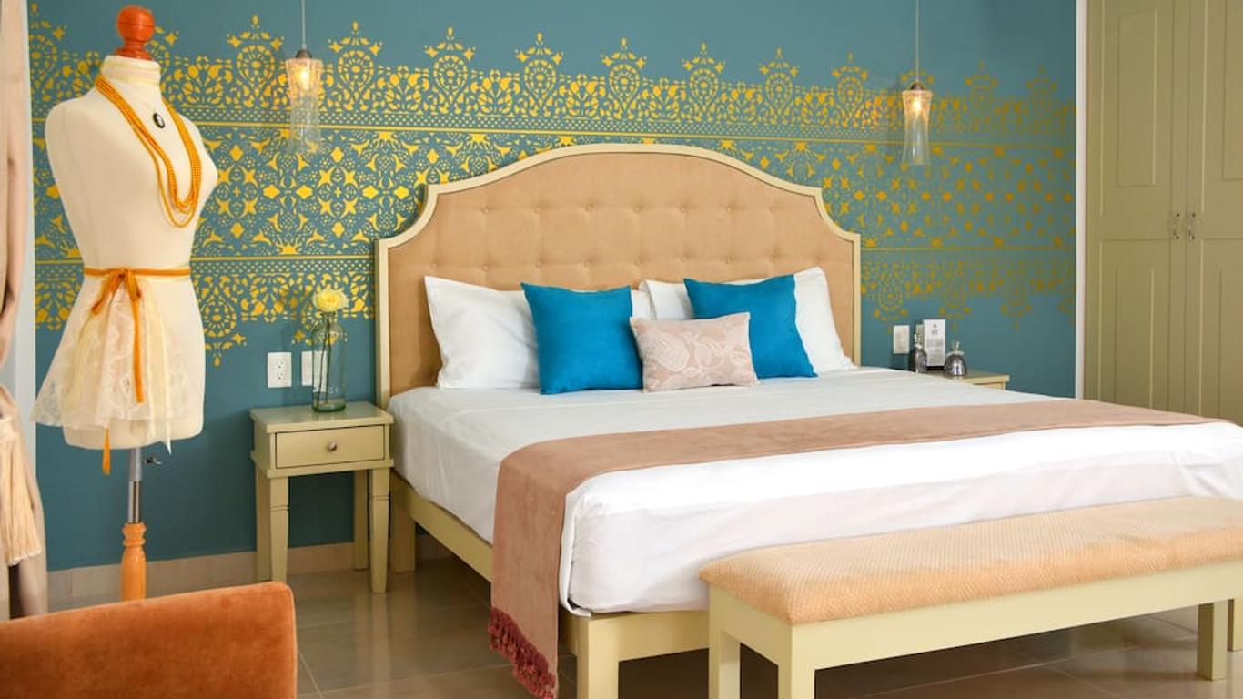 Unic Design Hotel