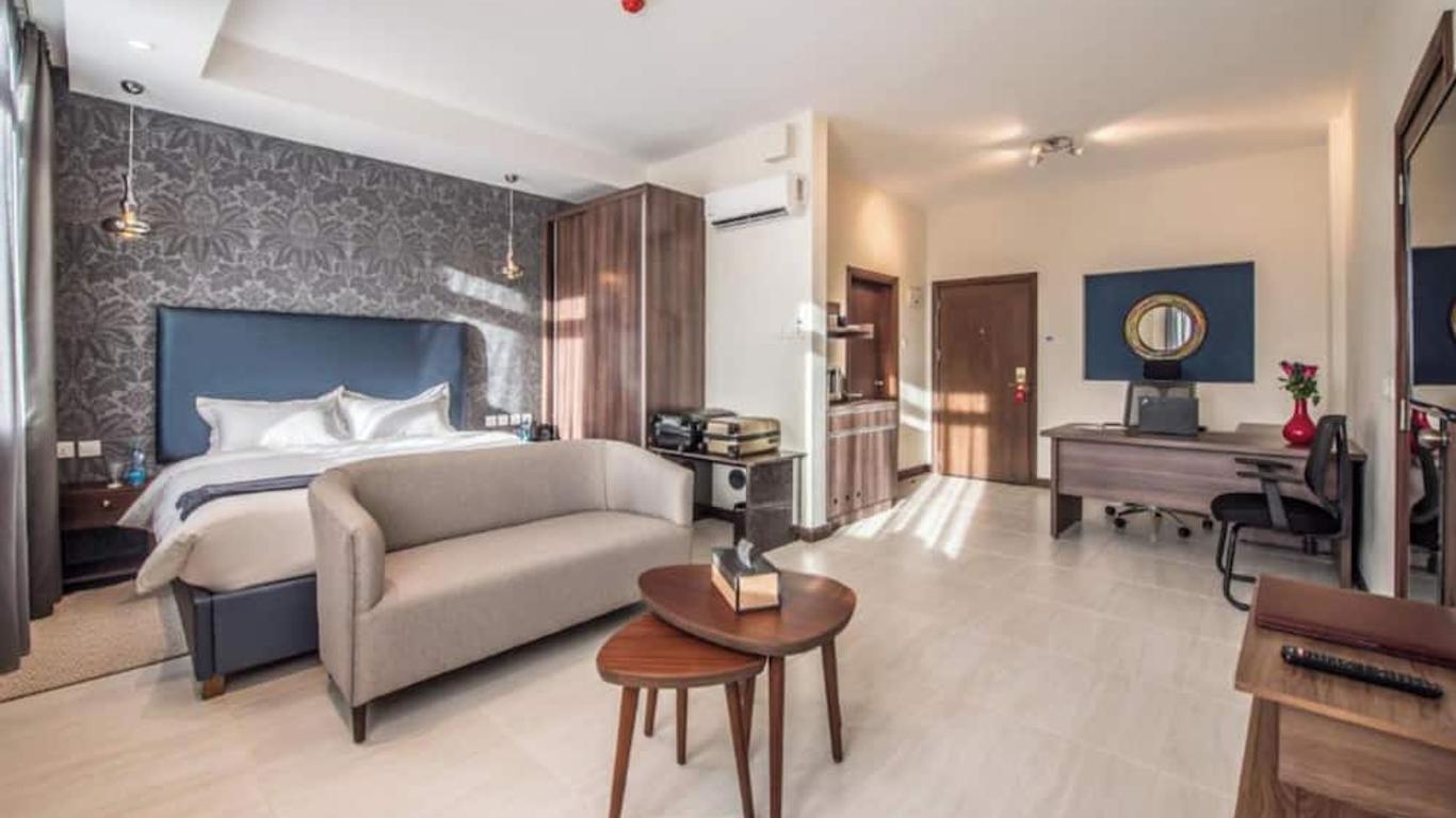 Glam Hotel Nairobi - Near Westgate Mall, Westlands