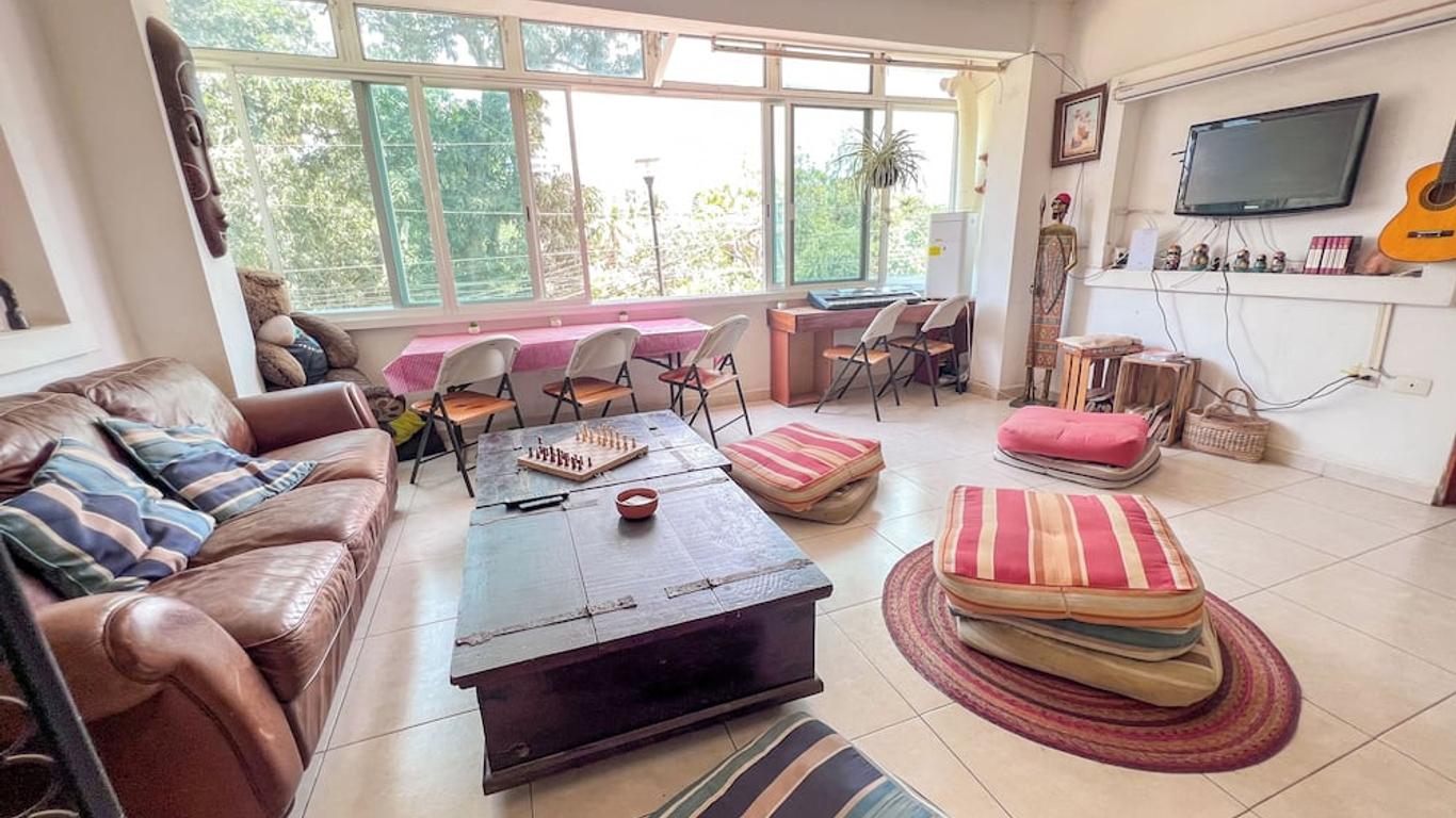 Ith Sayulita Amazing Surf Hostel