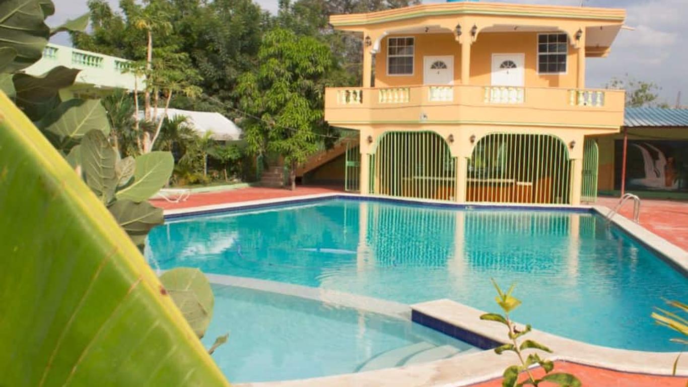 La Cayenna Hotel et Restaurant