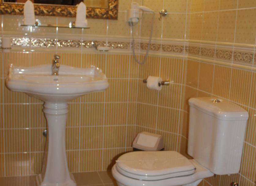 Bathroom Photo