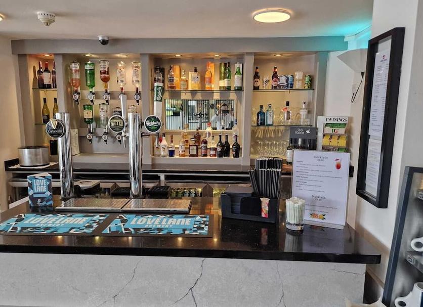 Bar Photo