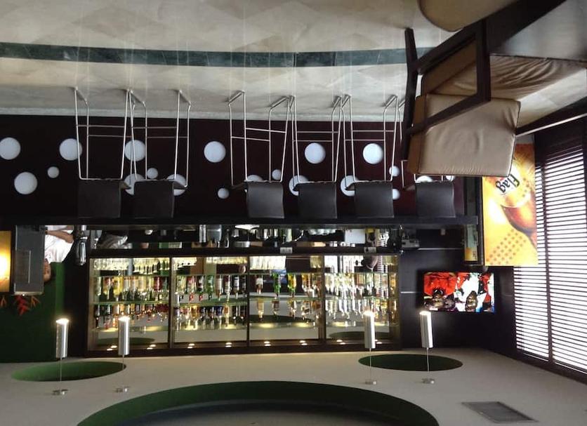 Bar Photo