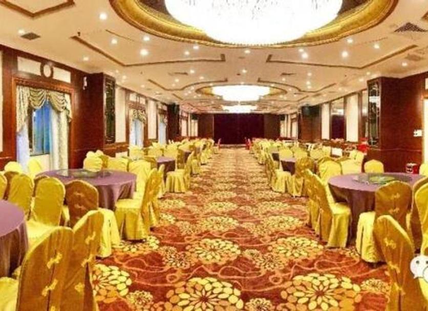 Banquet hall Photo