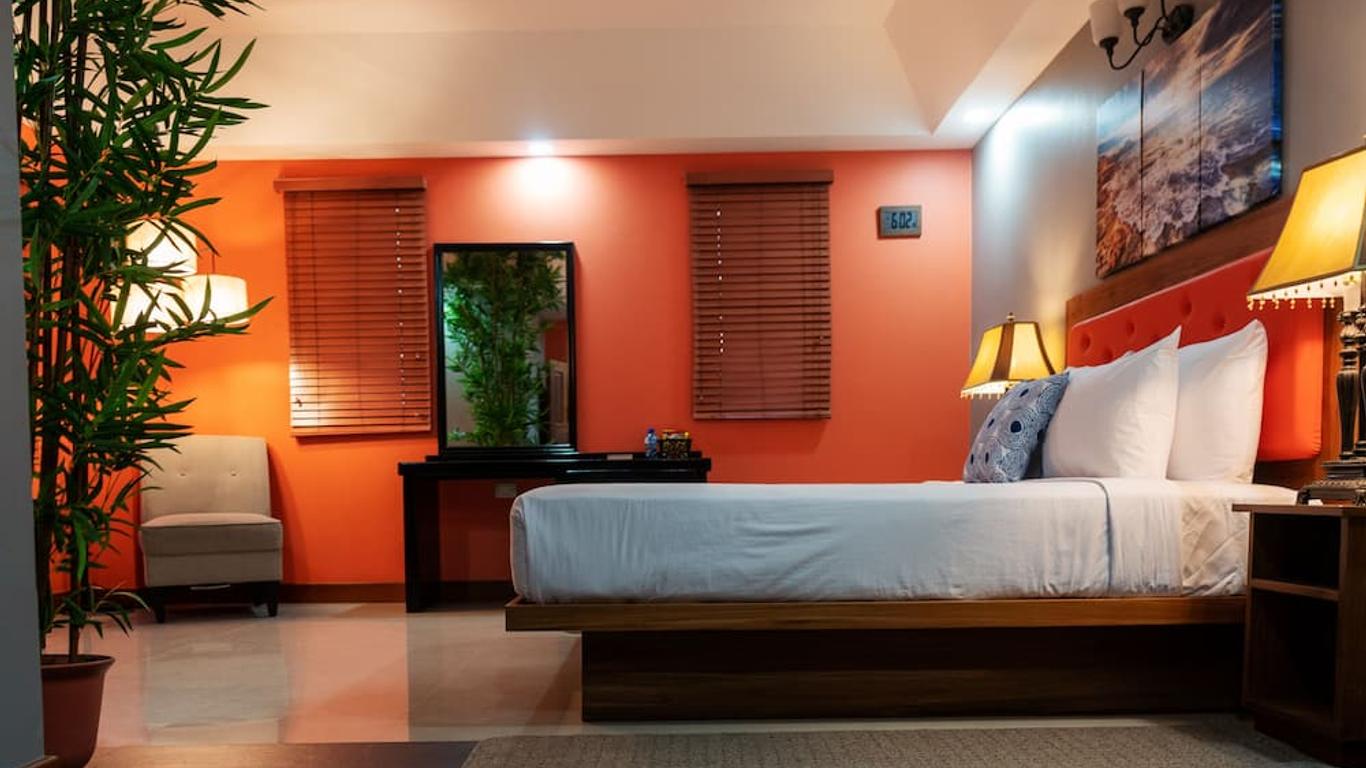 Runway Hotel