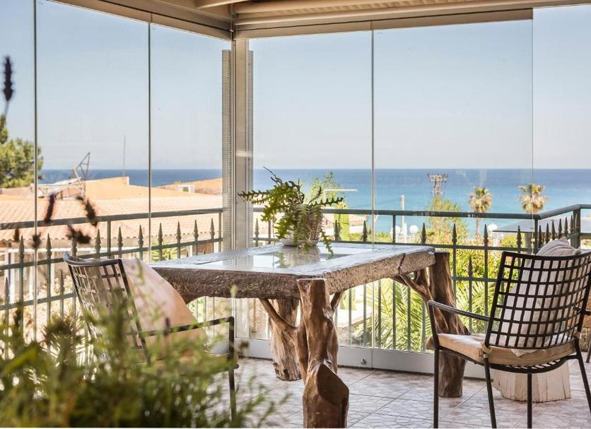 Balcony Photo