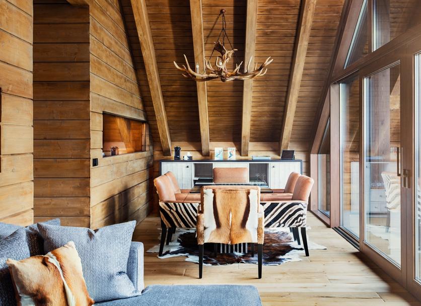 Dining room Photo