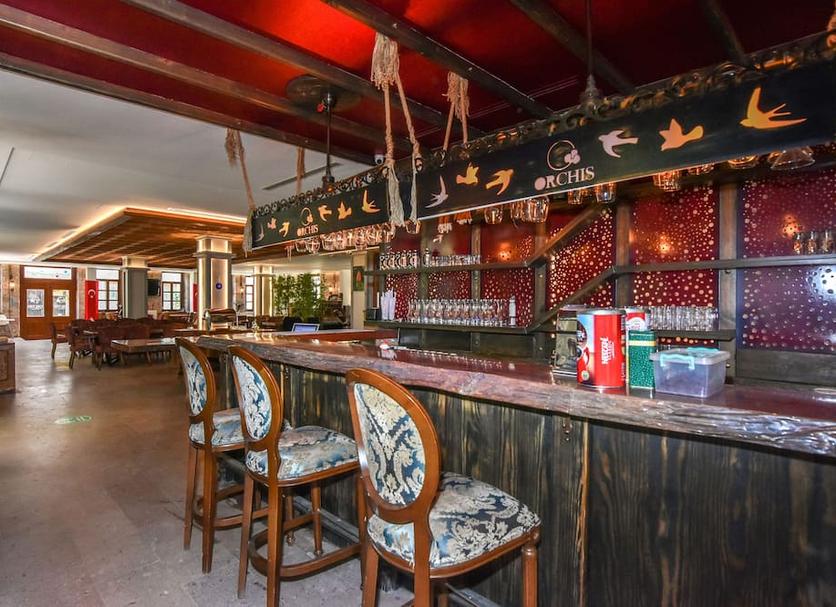 Bar Photo