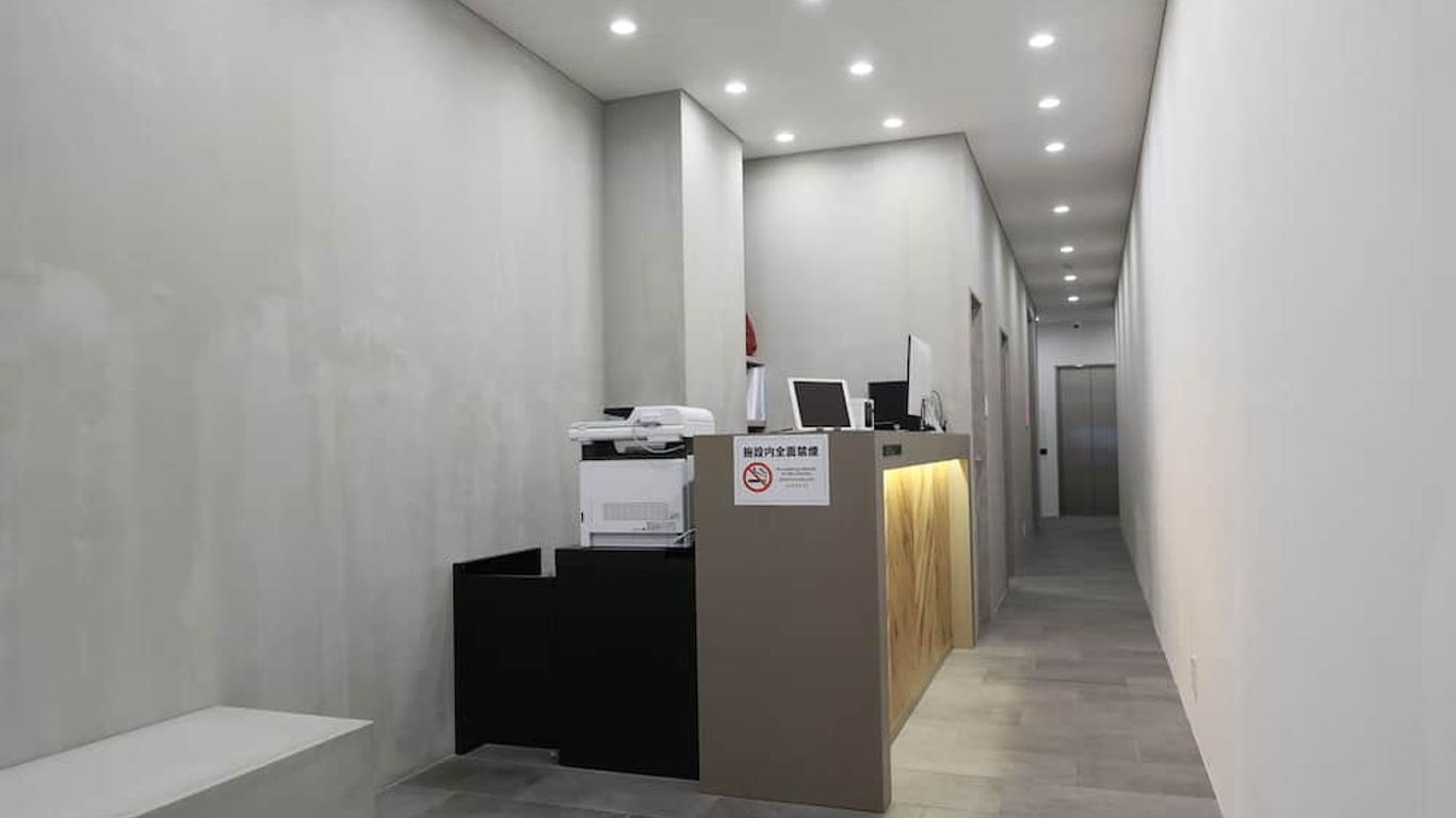OHWA hostel minowa station