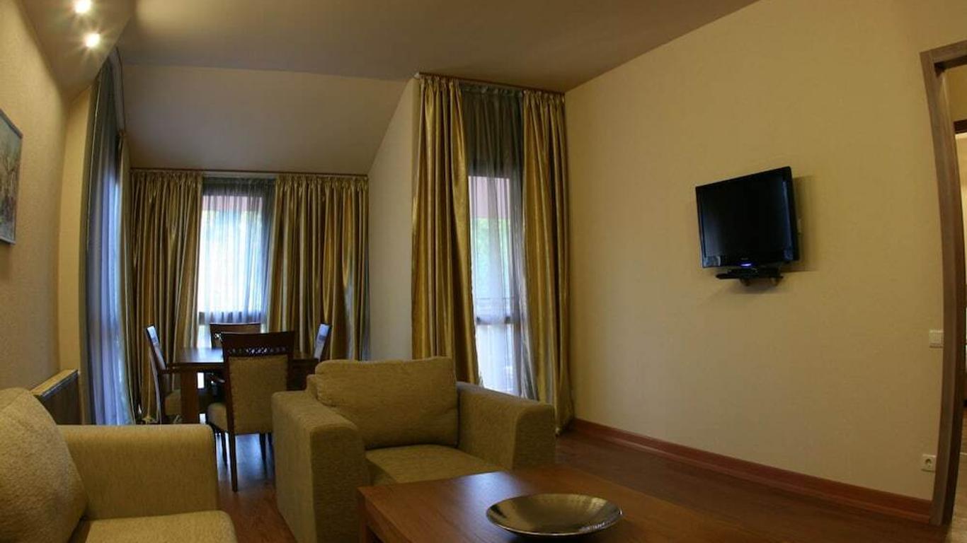 Savaneti Eco Hotel