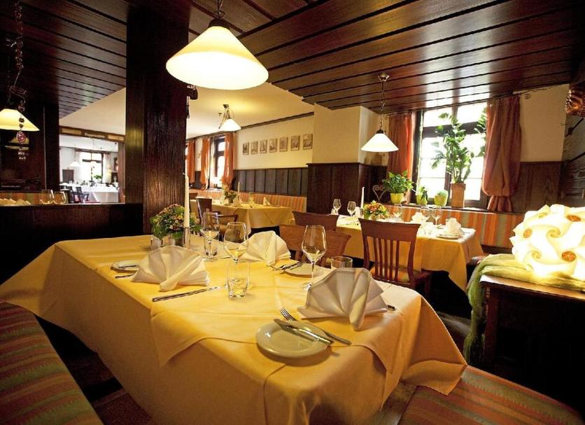 Restaurant Photo