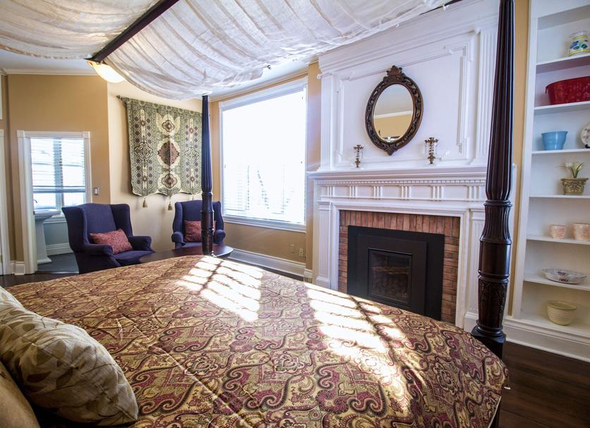 Bedroom Photo
