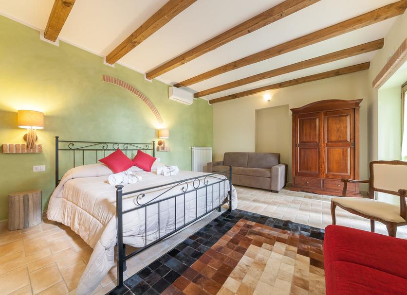 Bedroom Photo