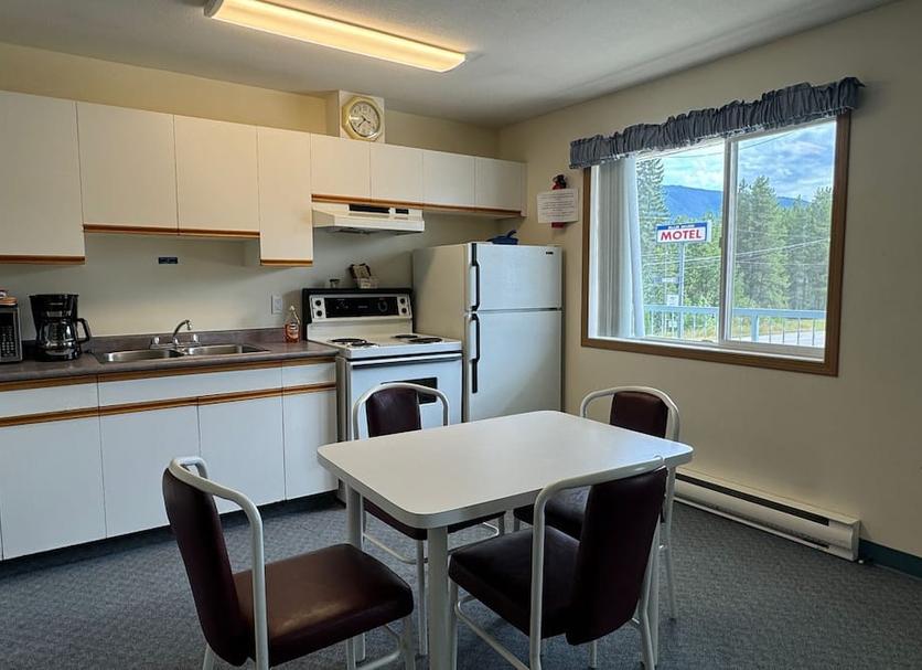 Kitchen Photo