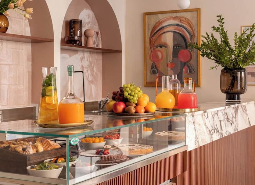 Buffet Photo