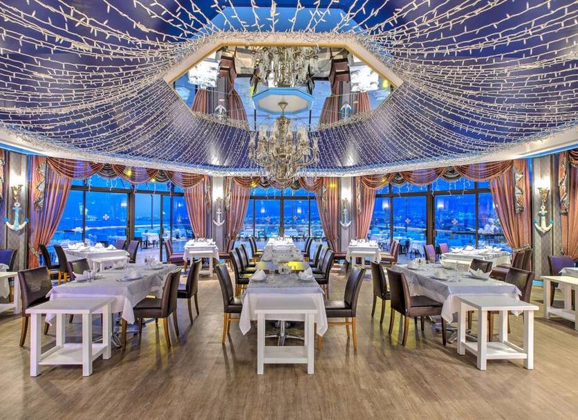 Restaurant Photo
