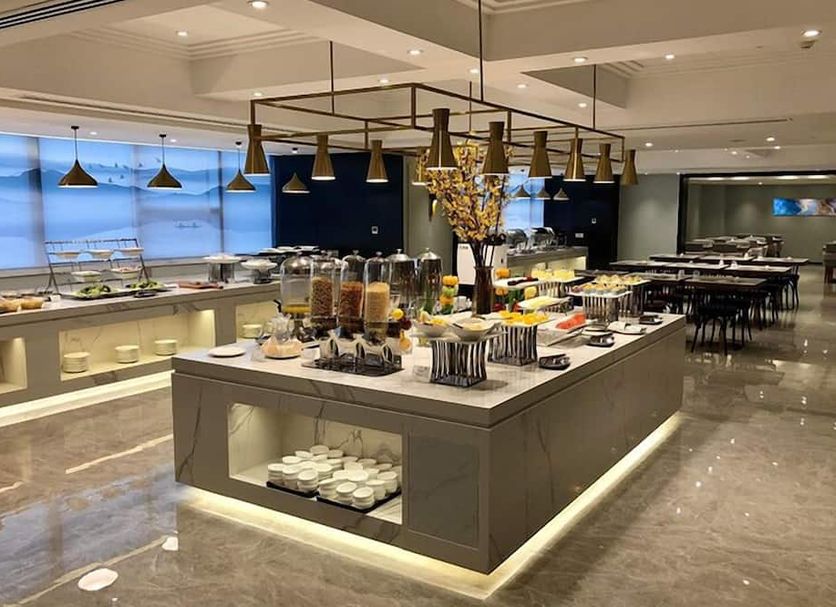 Buffet Photo