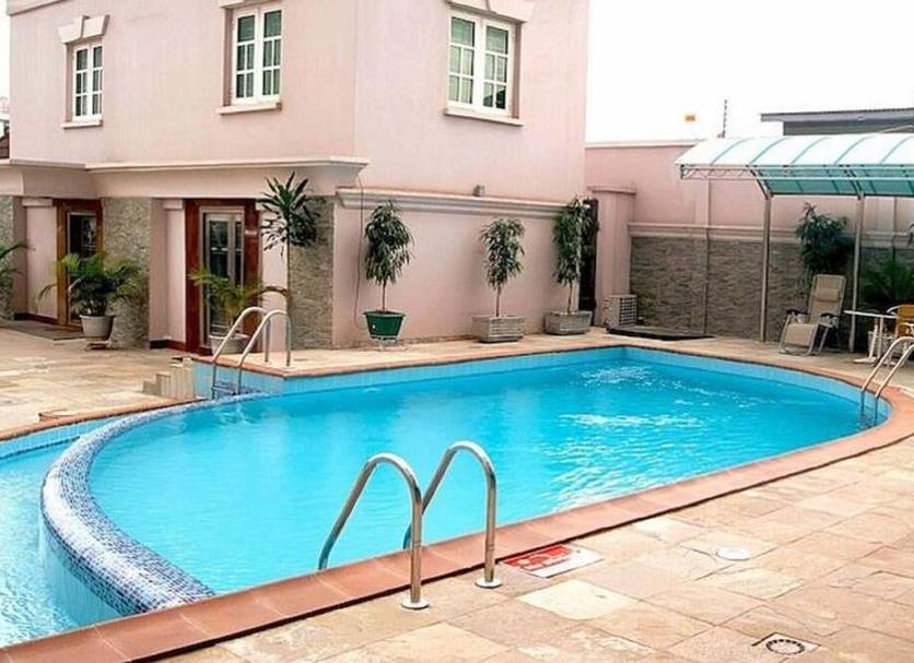 Pool Photo