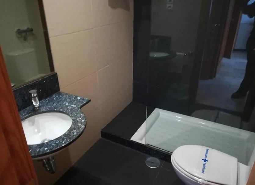 Bathroom Photo