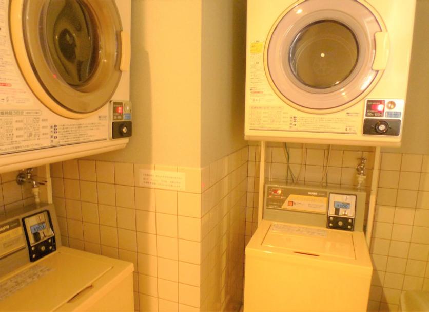 Laundry facility Photo
