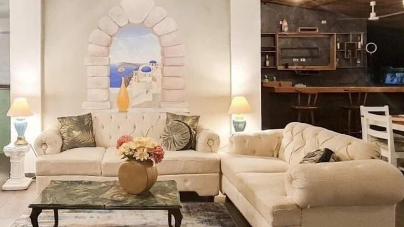 Santorini Village - Hotel Boutique