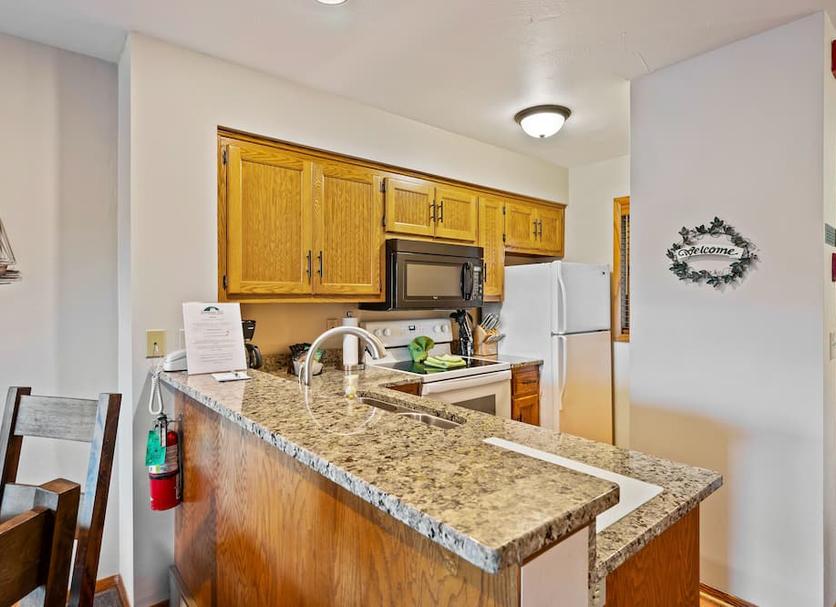 Kitchen Photo