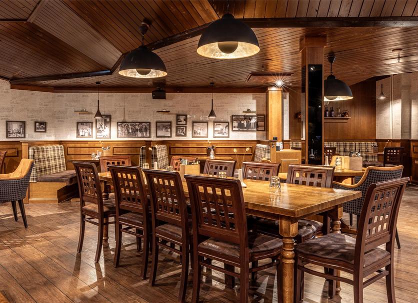 Restaurant Photo