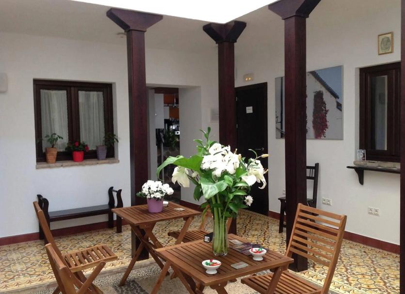Dining room Photo