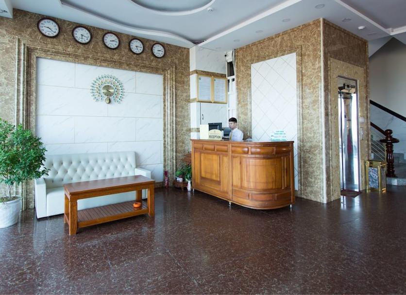 Front desk Photo