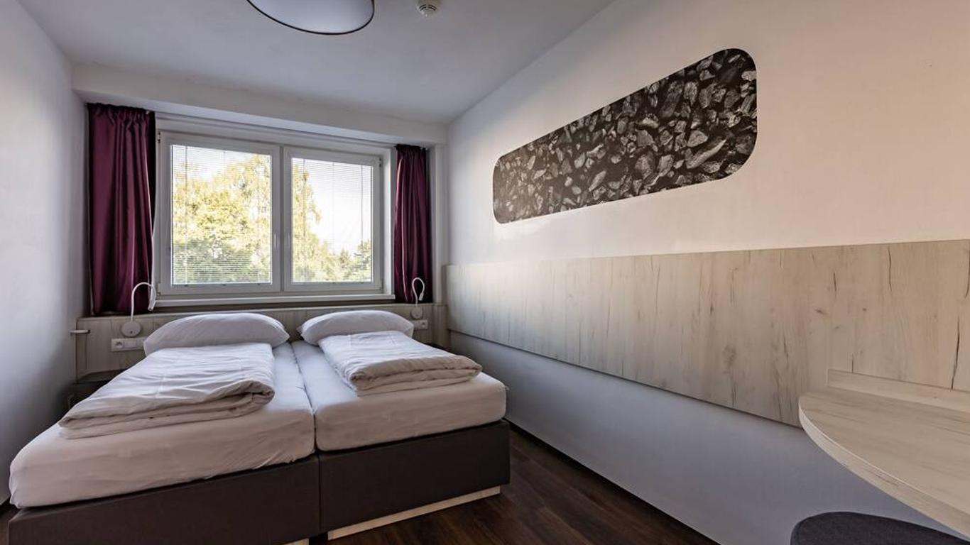 Hotel Garni Vsb