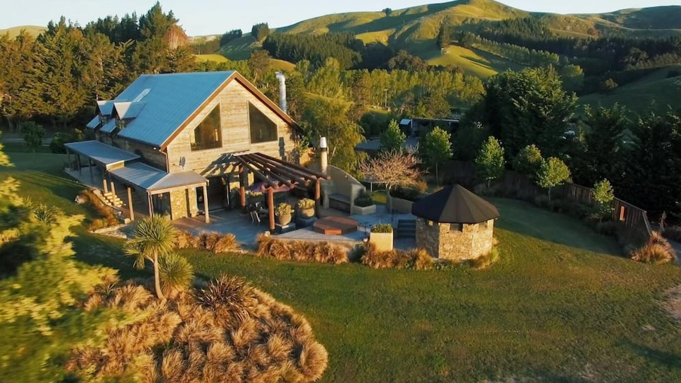 Tree House Lodge Bed & Breakfast