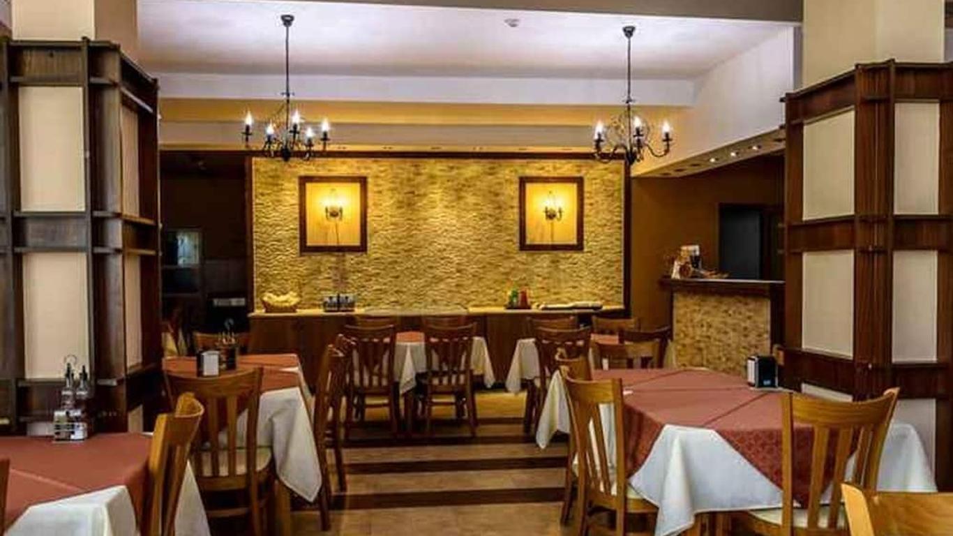 Evergreen Aparthotel & Spa