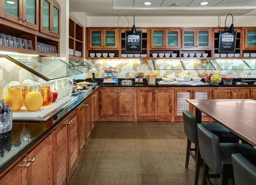 Buffet Photo
