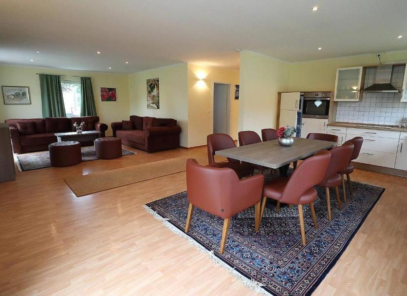 Dining room Photo