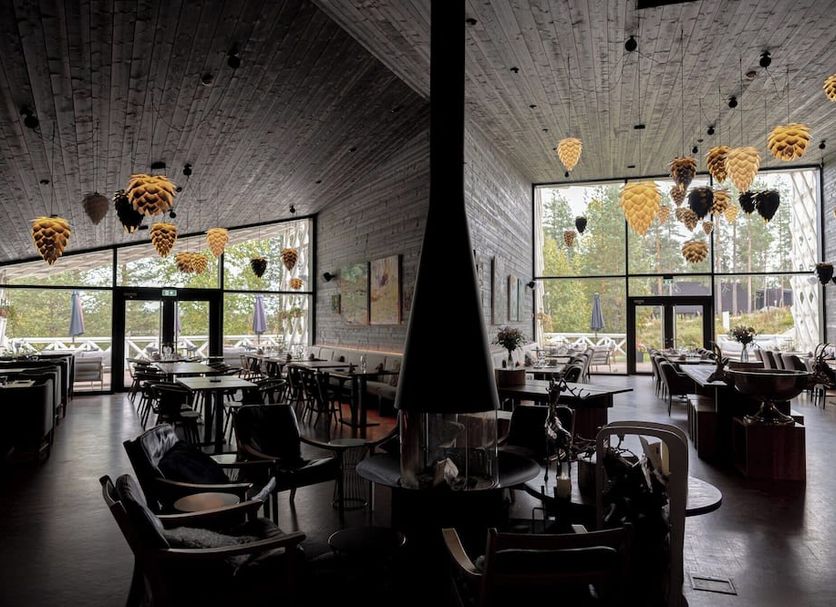 Restaurant Photo