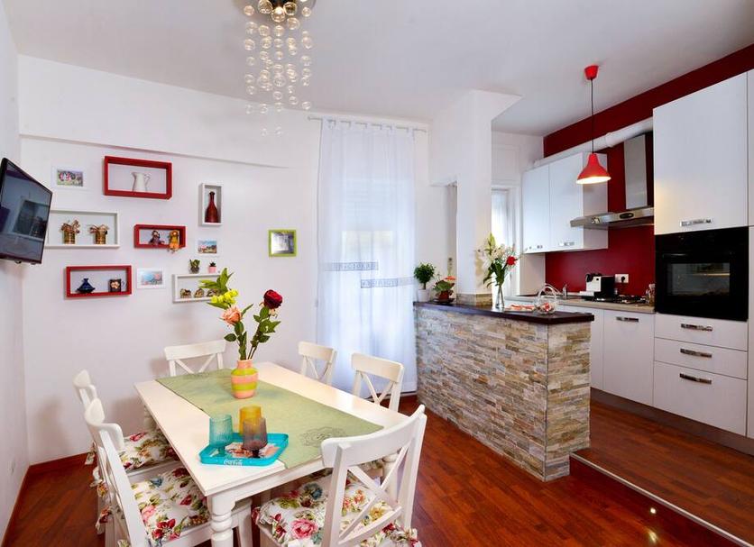Dining room Photo
