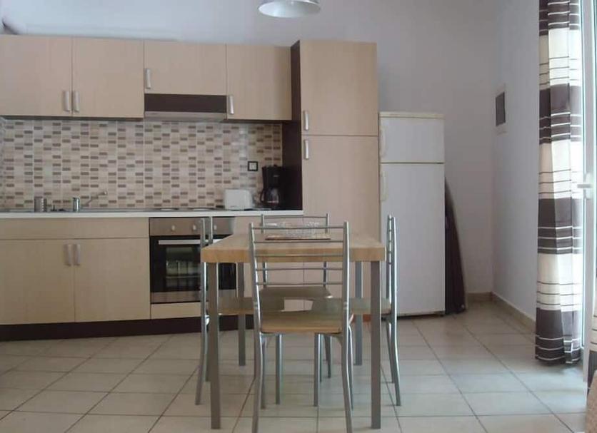 Kitchen Photo