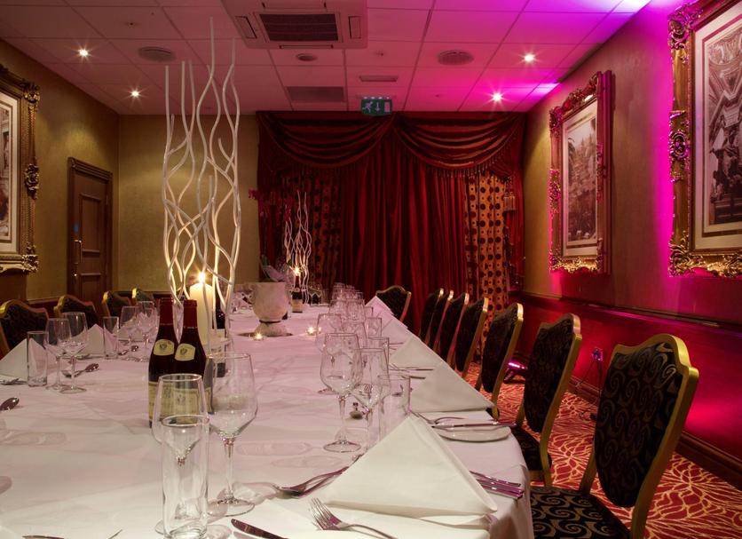 Restaurant Photo