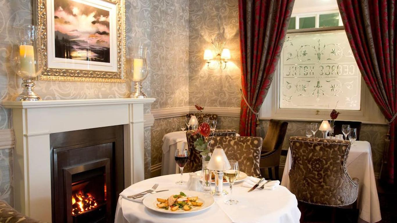 The George Hotel